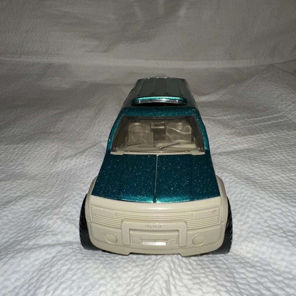 Vintage 1994 Nylint Off Shore Speedster Boat hauler jeep sub, Used with stickers
